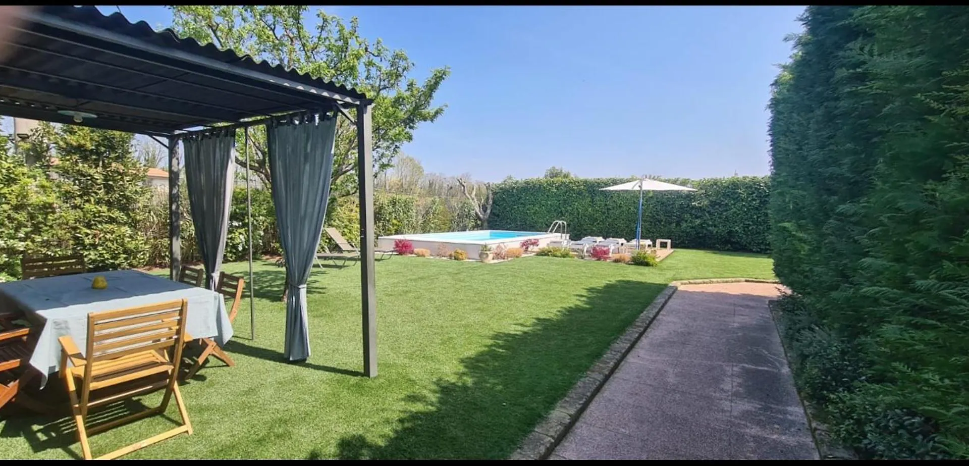 Guest house Garda Family House Hotel Desenzano del Garda