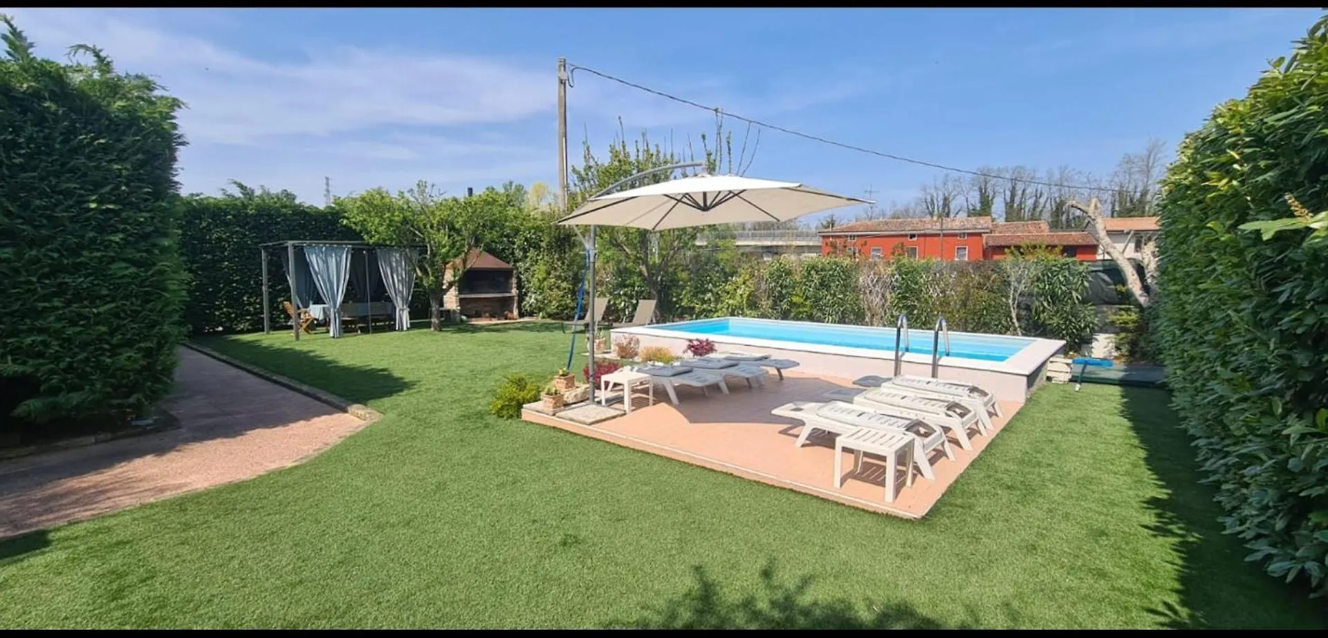 Garda Family House Hotell Desenzano del Garda 2*,  Italien