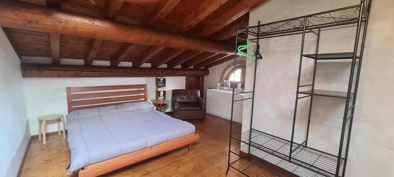 Guest house Garda Family House Hotel Desenzano del Garda