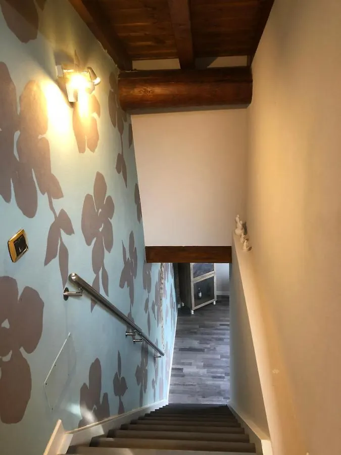 Hotel Garda Family House Desenzano del Garda 2*,